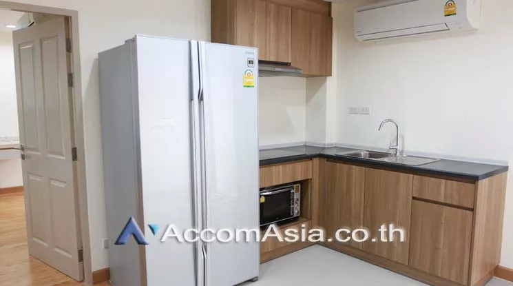  1 Bedroom  Apartment For Rent in Sukhumvit, Bangkok  near BTS Thong Lo (AA18534)