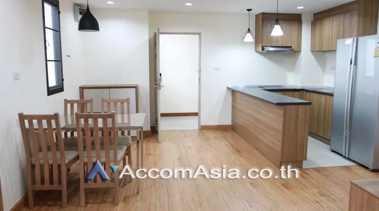  1 Bedroom  Apartment For Rent in Sukhumvit, Bangkok  near BTS Thong Lo (AA18535)