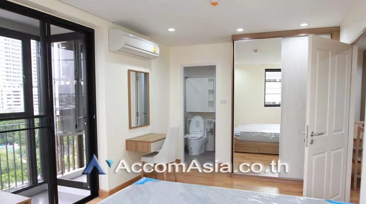  1 Bedroom  Apartment For Rent in Sukhumvit, Bangkok  near BTS Thong Lo (AA18536)