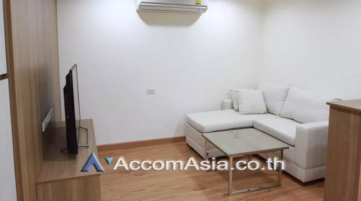  2 Bedrooms  Apartment For Rent in Sukhumvit, Bangkok  near BTS Thong Lo (AA18537)