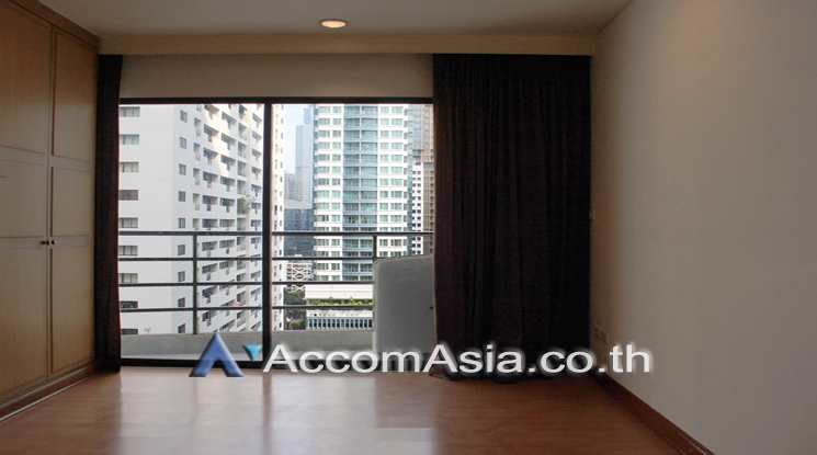 6  2 br Condominium For Rent in Ploenchit ,Bangkok BTS Ratchadamri at Baan Somthavil Ratchadamri AA18611