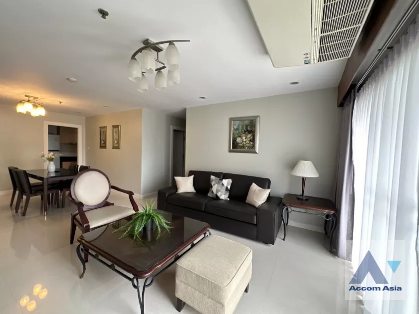  3 Bedrooms  Condominium For Rent in Sukhumvit, Bangkok  near BTS Thong Lo (AA18797)