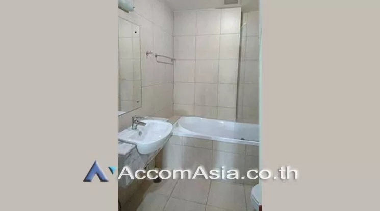 1 Bedroom  Condominium For Rent & Sale in Sukhumvit, Bangkok  near BTS Thong Lo (AA18810)