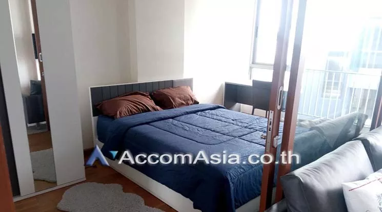  1 Bedroom  Condominium For Sale in Sukhumvit, Bangkok  near BTS Phrom Phong (AA18894)