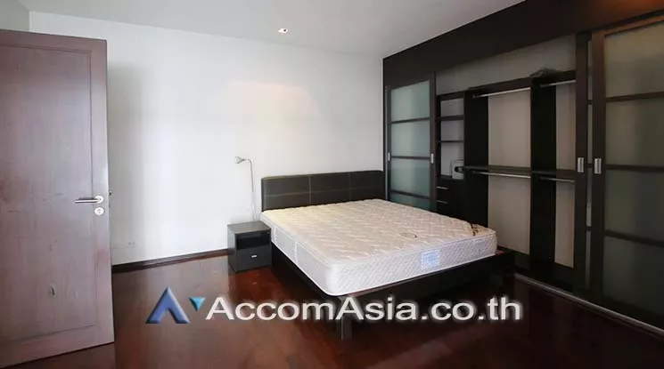  2 Bedrooms  Condominium For Rent in Sukhumvit, Bangkok  near BTS Thong Lo (AA18969)