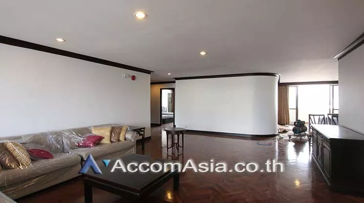 Big Balcony, Pet friendly |  4 Bedrooms  Apartment For Rent in Sukhumvit, Bangkok  near BTS Asok - MRT Sukhumvit (AA18976)