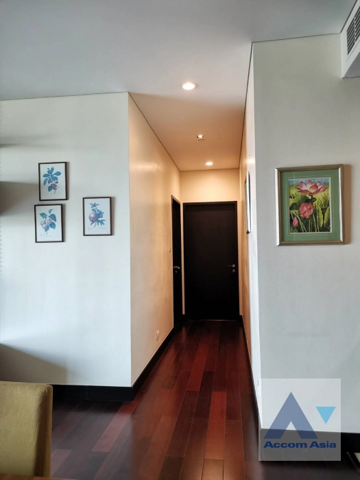 6  2 br Condominium For Rent in Ploenchit ,Bangkok BTS Chitlom at The Park Chidlom AA18978