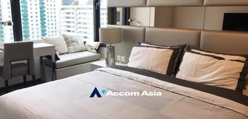  1 Bedroom  Condominium For Rent & Sale in Sukhumvit, Bangkok  near BTS Asok - MRT Sukhumvit (AA19029)