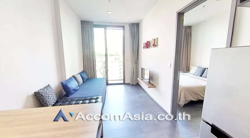  1 Bedroom  Condominium For Rent in Sukhumvit, Bangkok  near BTS Asok - MRT Sukhumvit (AA19042)