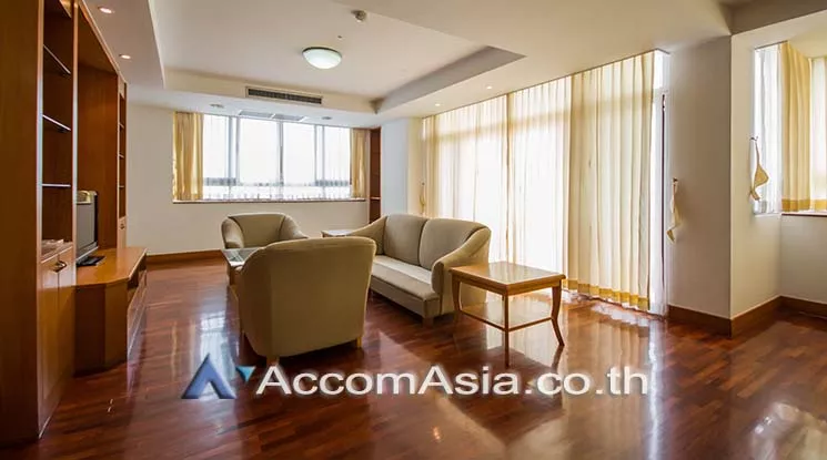 Pet friendly |  3 Bedrooms  Apartment For Rent in Sukhumvit, Bangkok  near BTS Phrom Phong (AA19075)