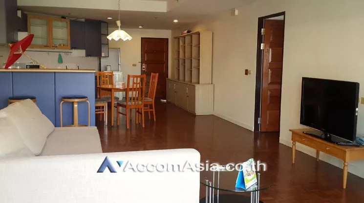  1 Bedroom  Condominium For Rent in Sathorn, Bangkok  near MRT Lumphini (AA19178)