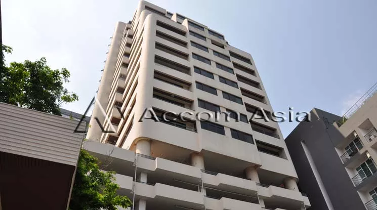  2 Bedrooms  Condominium For Rent in Sukhumvit, Bangkok  near BTS Phrom Phong (AA19215)