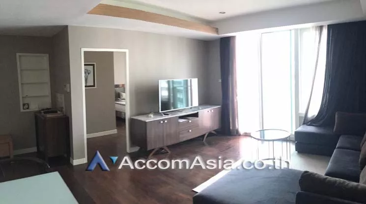  2 Bedrooms  Condominium For Rent in Sukhumvit, Bangkok  near BTS Phrom Phong (AA19228)