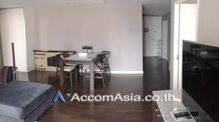  2 Bedrooms  Condominium For Rent in Sukhumvit, Bangkok  near BTS Phrom Phong (AA19228)