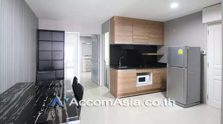  2 Bedrooms  Condominium For Rent in Sukhumvit, Bangkok  near BTS Phrom Phong (AA19242)