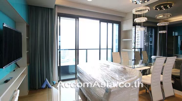  2 Bedrooms  Condominium For Rent in Sukhumvit, Bangkok  near BTS Phrom Phong (AA19266)