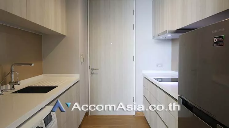  2 Bedrooms  Condominium For Rent in Sukhumvit, Bangkok  near BTS Phrom Phong (AA19266)