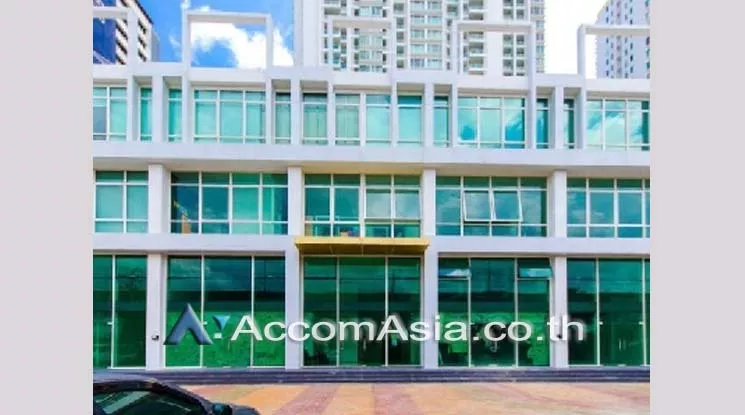  1  Office Space For Sale in ratchadapisek ,Bangkok MRT Rama 9 AA19268