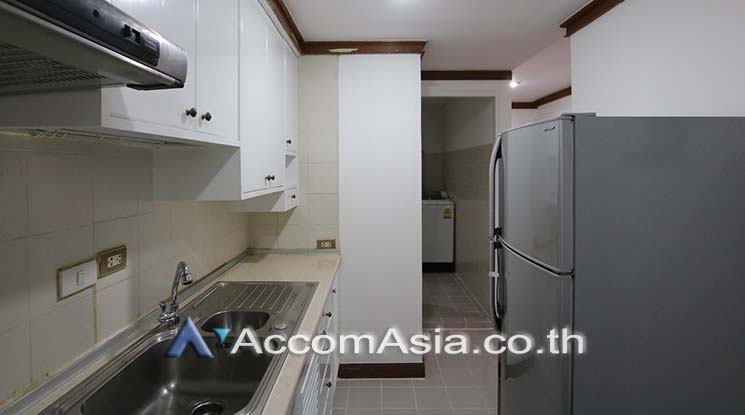  2 Bedrooms  Condominium For Rent in Sukhumvit, Bangkok  near BTS Thong Lo (AA19312)