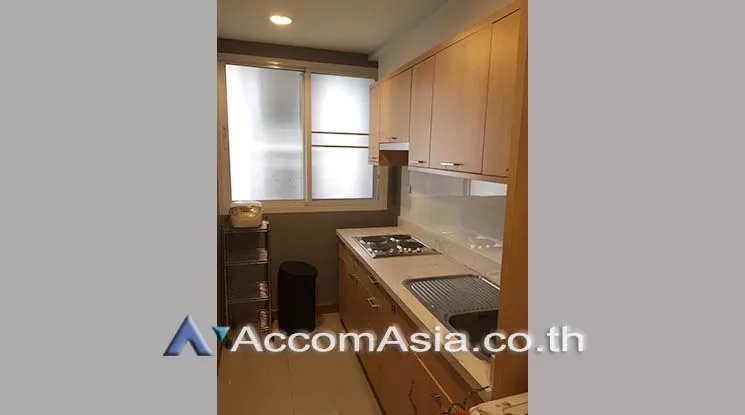  2 Bedrooms  Condominium For Rent in Sukhumvit, Bangkok  near BTS Phrom Phong (AA19382)