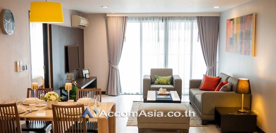  2 Bedrooms  Apartment For Rent in Sukhumvit, Bangkok  near BTS Asok - MRT Sukhumvit (AA19515)