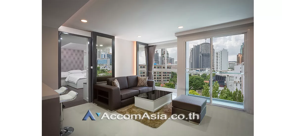  1 Bedroom  Apartment For Rent in Sukhumvit, Bangkok  near BTS Phrom Phong (AA19542)