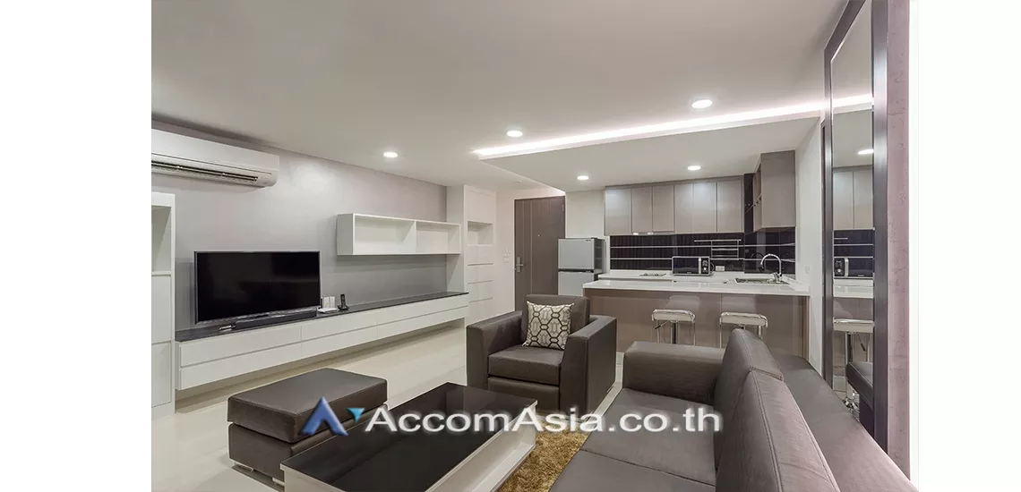  1 Bedroom  Apartment For Rent in Sukhumvit, Bangkok  near BTS Phrom Phong (AA19542)