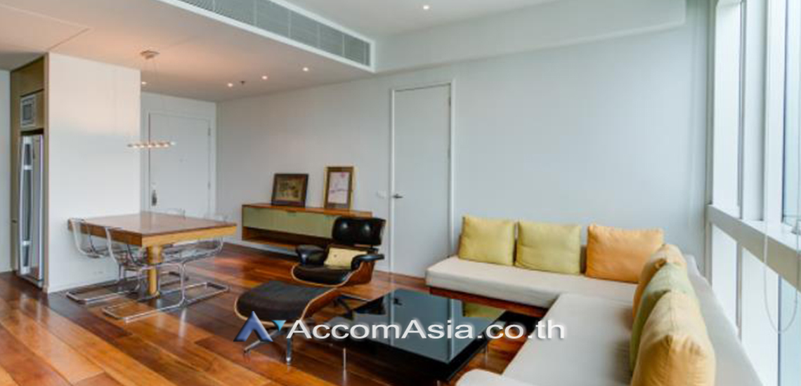  1 Bedroom  Condominium For Rent in Sukhumvit, Bangkok  near BTS Asok - MRT Sukhumvit (AA19549)