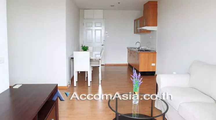  2 Bedrooms  Condominium For Rent in Sukhumvit, Bangkok  near BTS Phrom Phong (AA19557)