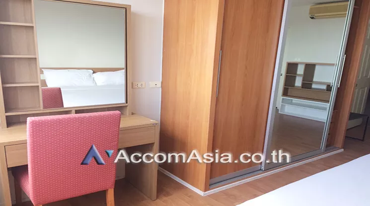  2 Bedrooms  Condominium For Rent in Sukhumvit, Bangkok  near BTS Phrom Phong (AA19578)