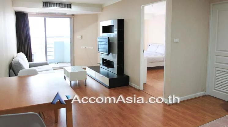  2 Bedrooms  Condominium For Rent in Sukhumvit, Bangkok  near BTS Phrom Phong (AA19581)