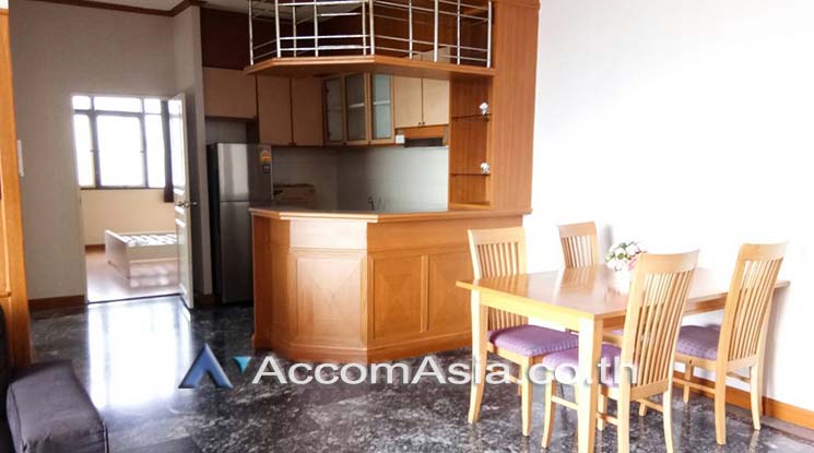  2 Bedrooms  Condominium For Rent in Sukhumvit, Bangkok  near BTS Thong Lo (AA19611)