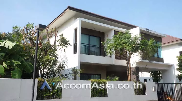  2  3 br House For Rent in Bangna ,Bangkok  at Private Environment Space AA19614