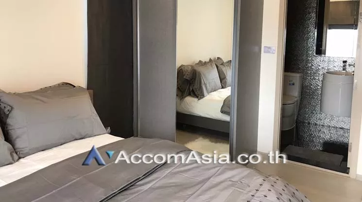  1 Bedroom  Condominium For Rent in Sukhumvit, Bangkok  near BTS Thong Lo (AA19616)