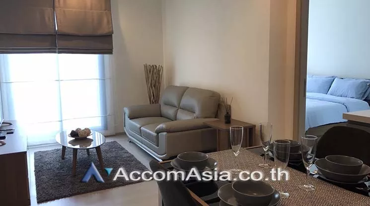  2 Bedrooms  Condominium For Rent in Sukhumvit, Bangkok  near BTS Thong Lo (AA19617)