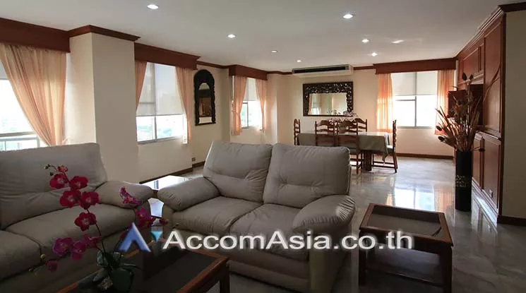  3 Bedrooms  Condominium For Rent in Sukhumvit, Bangkok  near BTS Thong Lo (AA19627)