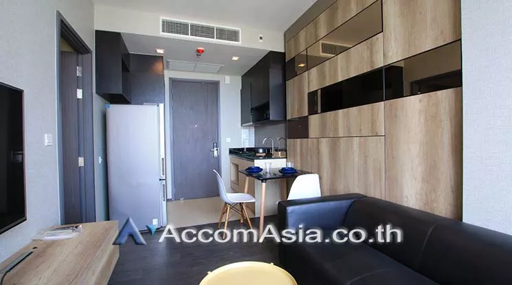  1 Bedroom  Condominium For Sale in Sukhumvit, Bangkok  near BTS Asok - MRT Sukhumvit (AA19636)