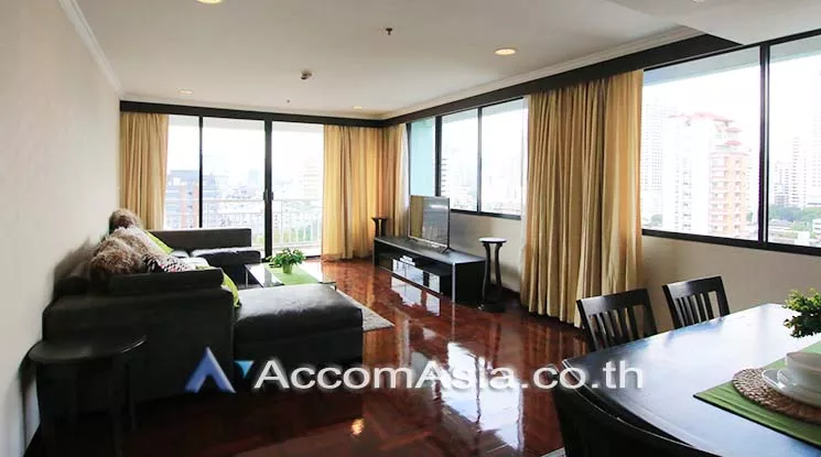 Big Balcony |  2 Bedrooms  Condominium For Rent in Sukhumvit, Bangkok  near BTS Nana (AA19774)