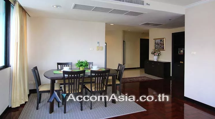 Big Balcony |  2 Bedrooms  Condominium For Rent in Sukhumvit, Bangkok  near BTS Nana (AA19774)