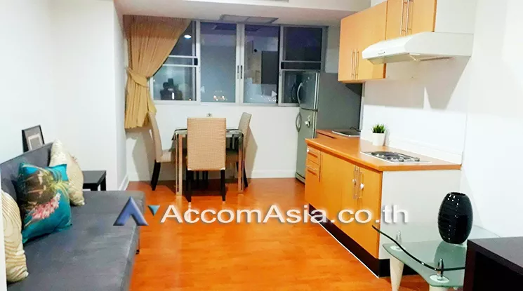  2 Bedrooms  Condominium For Rent in Sukhumvit, Bangkok  near BTS Phrom Phong (AA19811)