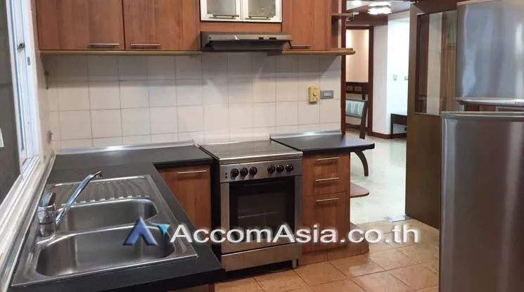 Pet friendly |  3 Bedrooms  Apartment For Rent in Sukhumvit, Bangkok  near BTS  (AA19829)