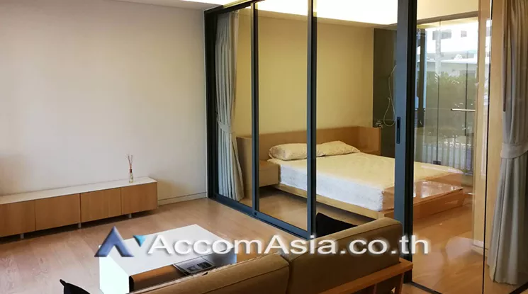  1 Bedroom  Condominium For Rent & Sale in Sukhumvit, Bangkok  near BTS Phrom Phong (AA19896)