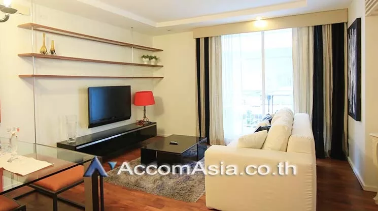  2 Bedrooms  Condominium For Rent in Sukhumvit, Bangkok  near BTS Nana (AA19900)