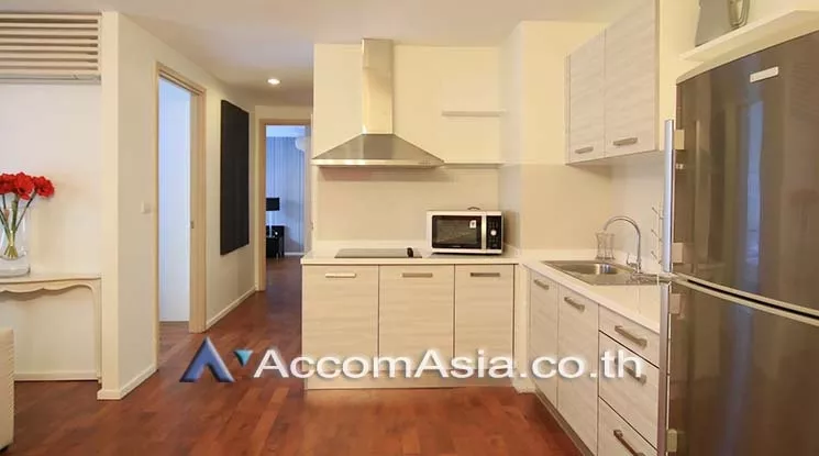  2 Bedrooms  Condominium For Rent in Sukhumvit, Bangkok  near BTS Nana (AA19900)