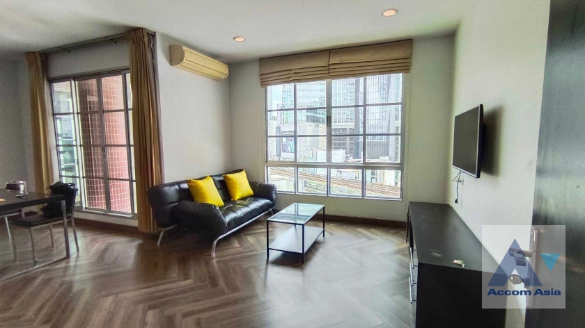  2 Bedrooms  Condominium For Rent in Sukhumvit, Bangkok  near BTS Asok - MRT Sukhumvit (2120001)