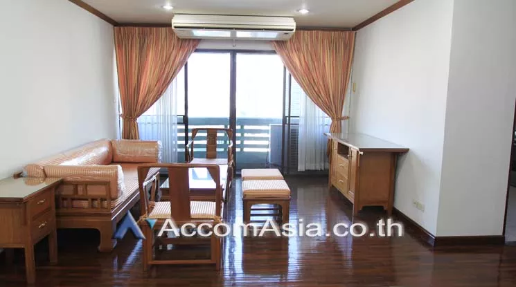  3 Bedrooms  Condominium For Sale in Sukhumvit, Bangkok  near BTS Thong Lo (AA19984)