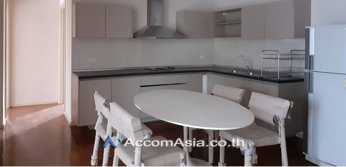  3 Bedrooms  Condominium For Rent in Sukhumvit, Bangkok  near BTS Nana (AA20004)