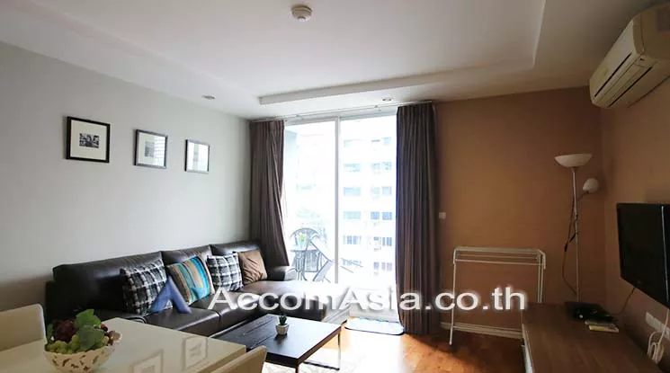  1 Bedroom  Condominium For Rent in Sukhumvit, Bangkok  near BTS Nana (AA20005)