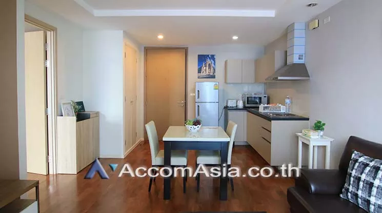  1 Bedroom  Condominium For Rent in Sukhumvit, Bangkok  near BTS Nana (AA20005)