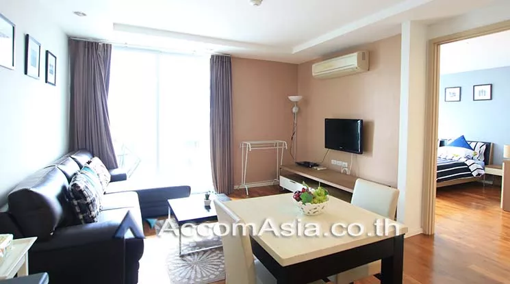  1 Bedroom  Condominium For Rent in Sukhumvit, Bangkok  near BTS Nana (AA20005)